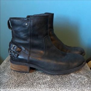 Ugg leather waterproof short boots